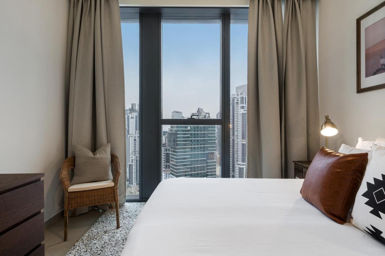 Breathtaking City Views From Dt Apt With Terrace Dubai Dış mekan fotoğraf